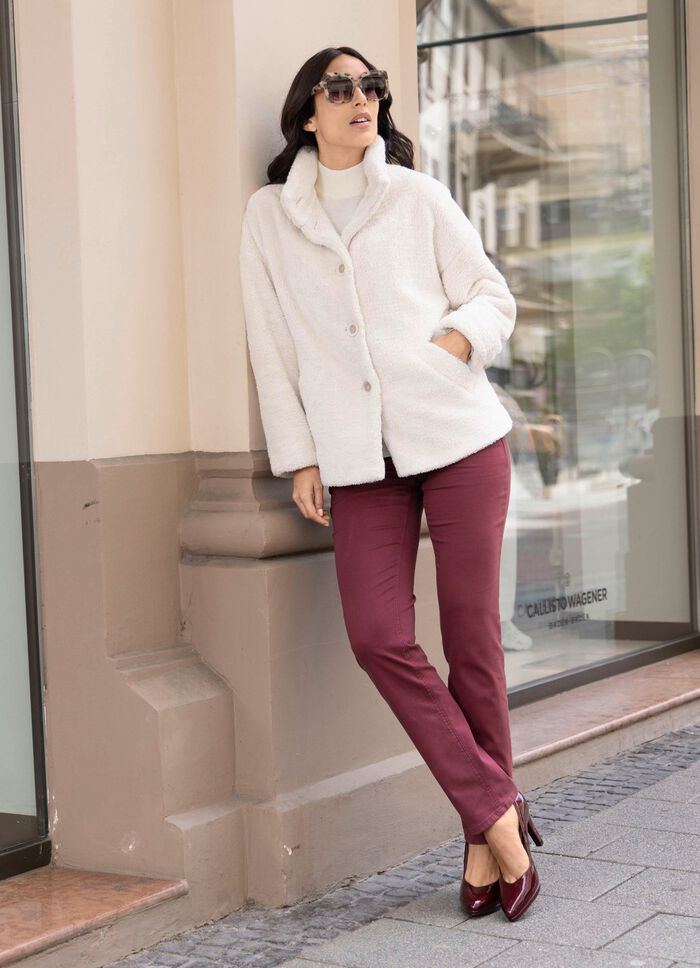 Jasje van knuffelzacht pluche 