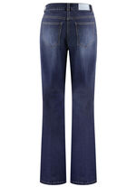 Jeans met wijdere pijpen 