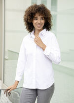 Blouse met parelversiering 