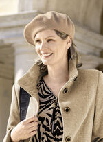 Elegante damesbaret, met gekookte wol CAMEL