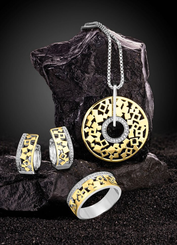 Chique creolen in twee kleuren met zirkonia 