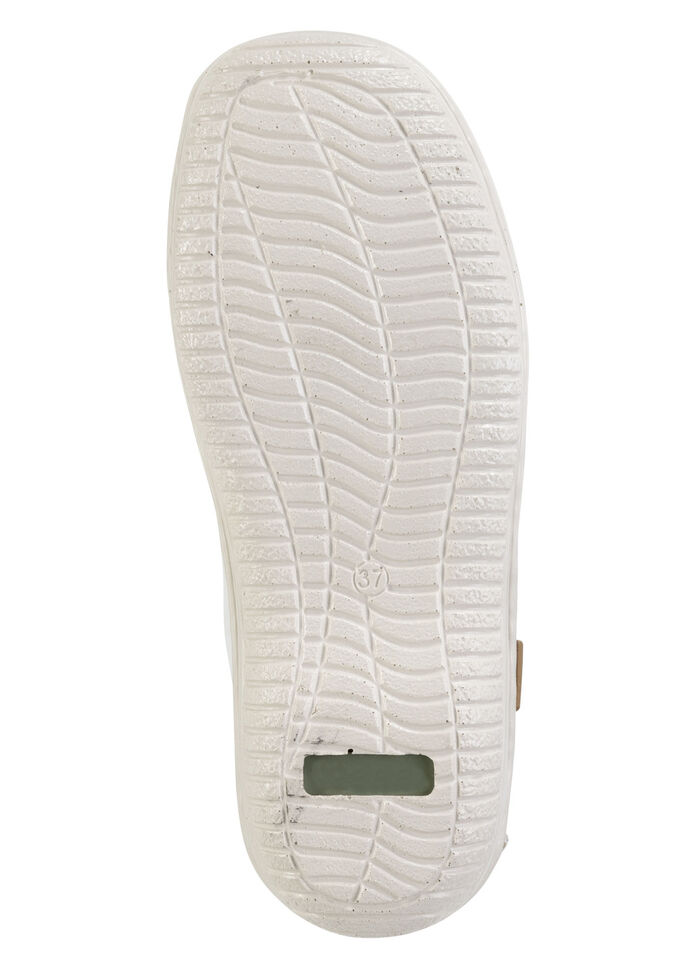 ELENA EDEN veterschoen gemaakt van nappaleer met een gerimpelde structuur WIT