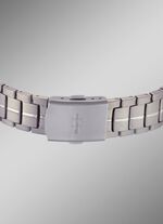 Master Time radiogestuurd dameshorloge gemaakt van titanium 