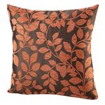 Kussenhoes met een mooi bladmotief 