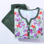 Pyjama met knoopsluiting en 3/4-mouwen 