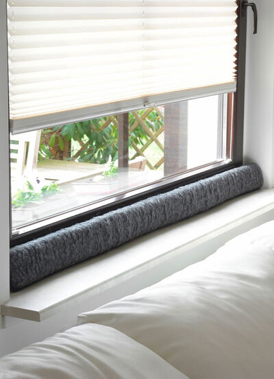 Wollen tochtstrip voor ramen 