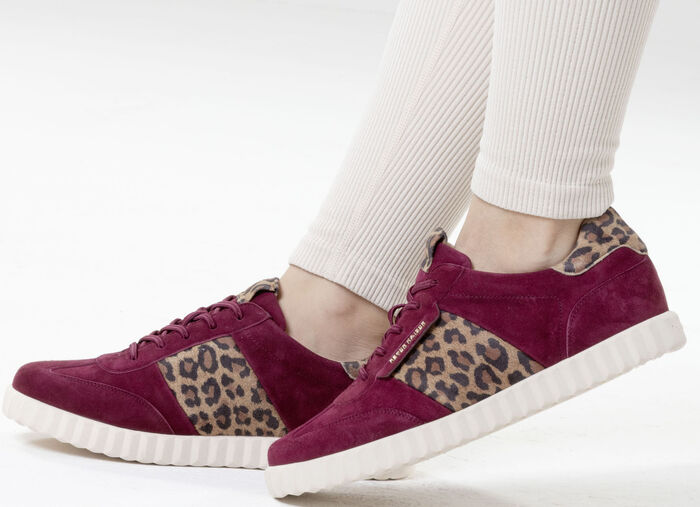 Peter Kaiser, trendy damessneakers, met uitneembaar voetbed BORDEAUX-BRUIN