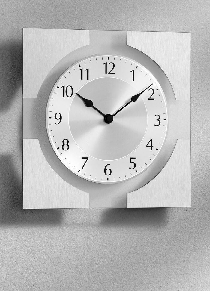Glazen wandklok met radiogestuurd uurwerk ZILVER