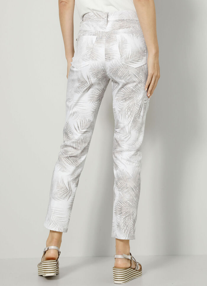 Broek in trendy bladdesign 