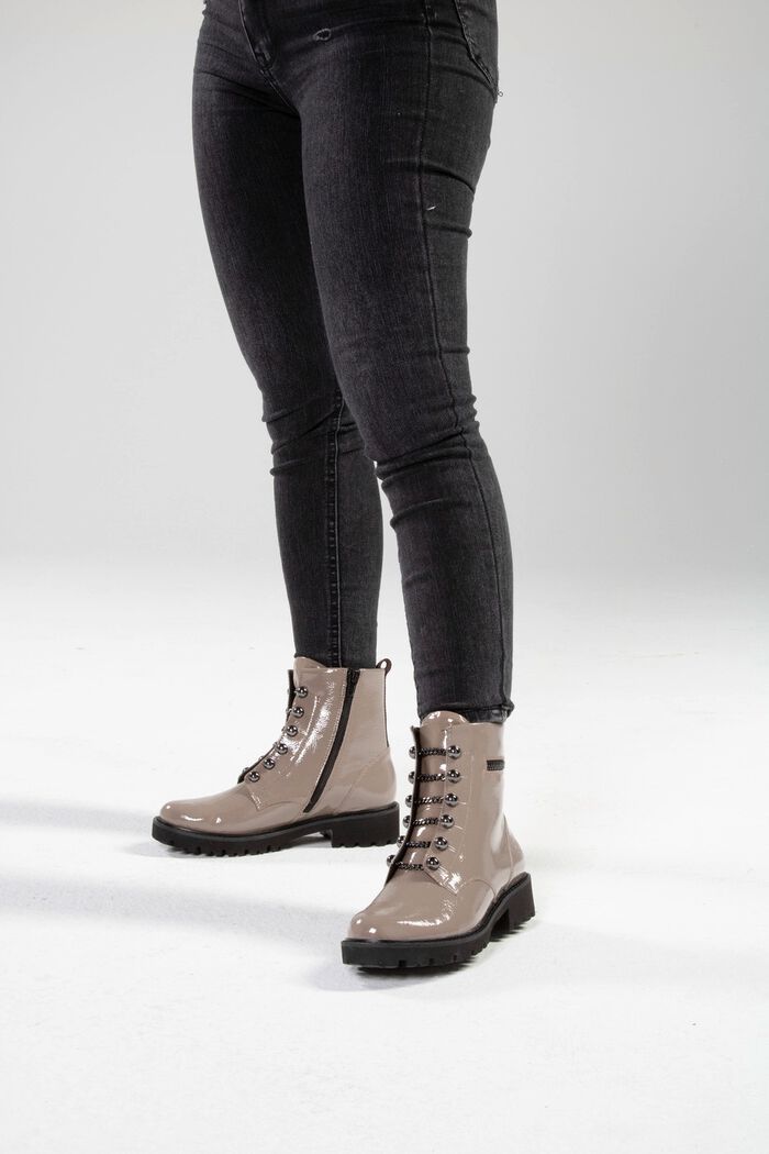 Remonte enkellaarsjes met trendy sierkettingen in veterlook TAUPE