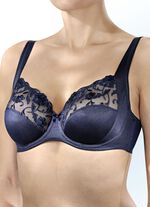 Felina beugelbh met borduurkant 