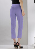 Zachte stretchbroek in 7/8 lengte LAVENDEL