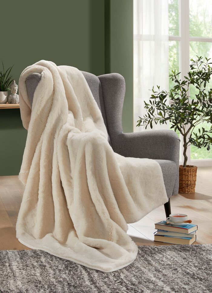 Deken en kussensloop van imitatiebont gemaakt van alpacawol NATUUR