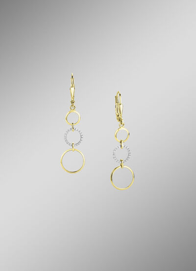 Elegante creaties: oorbellen met synthetische zirkonia 