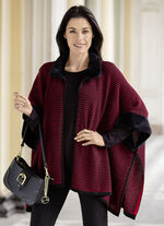 Poncho met imitatiebontrand 