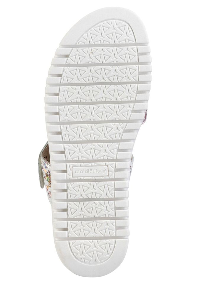 Ranger sandaal van glanzend geprint nubuckleer 