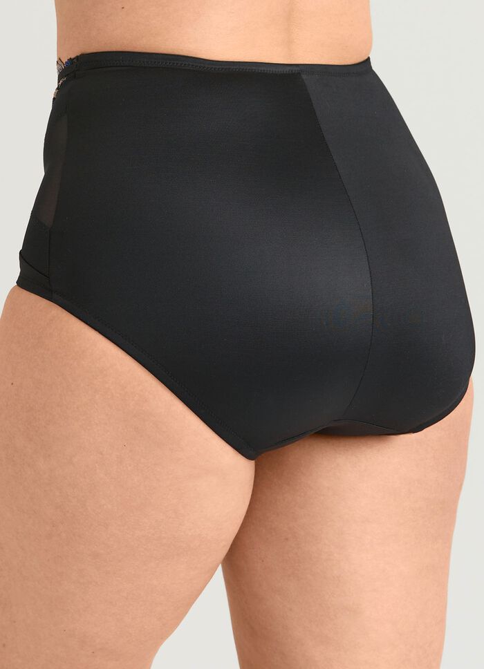 Miss Mary gordelslip met opvallend tule borduurwerk 