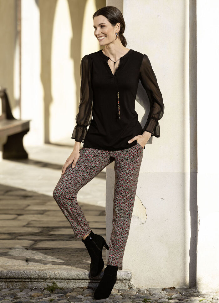 Broek in een actueel minimalistisch design 