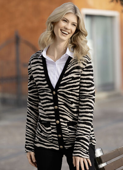 Vest in jacquarddessin 