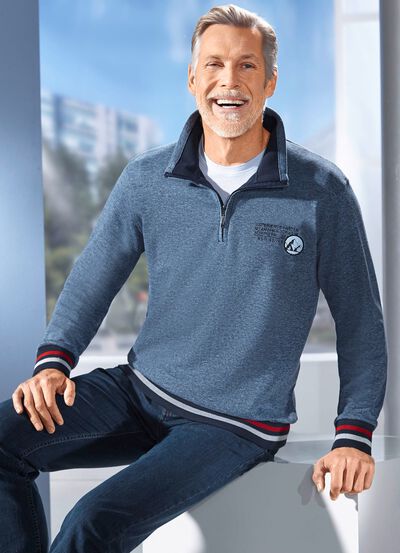 Troyer met print op de voorkant 