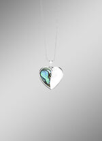Betoverende hartvormige hanger van zilver met echte abalone parelmoer 