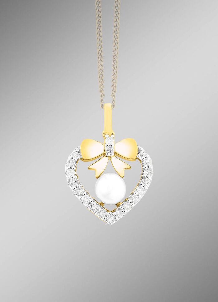 Hanger met 19 briljanten en zoetwaterkweekparel 