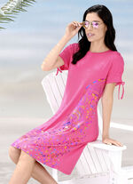 Laurina jurk met glinsterende print ROZE