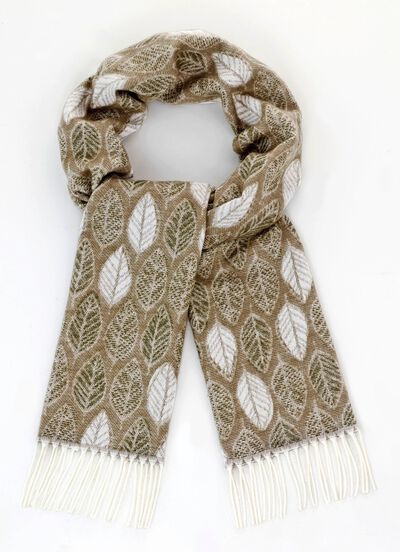 Sjaal met bladmotief 