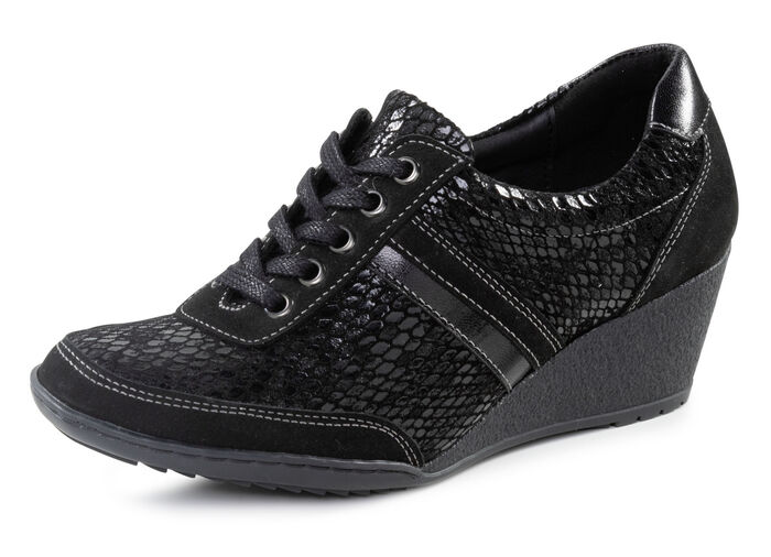 ELENA EDEN veterschoen met nappaleren details ZWART