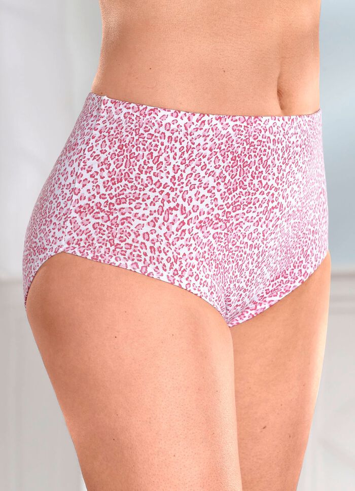 Verpakking met vier slips met roofdierdessin 