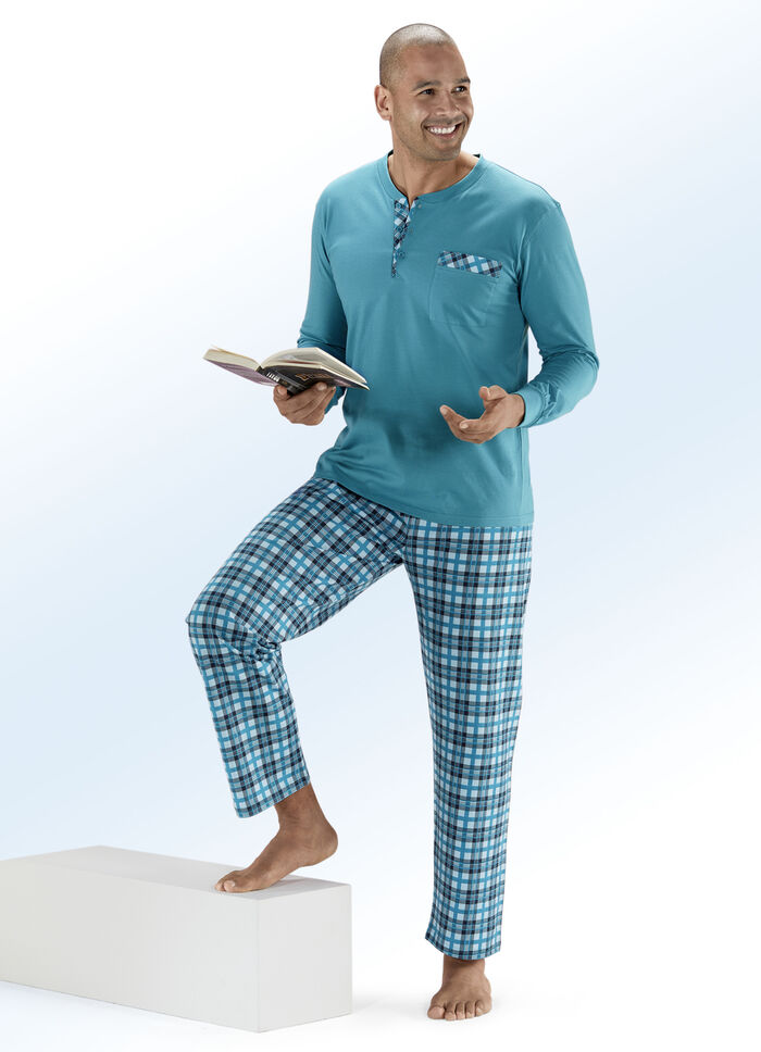 Set van twee pyjama's met knoopsluiting, borstzak en manchetmouwen 