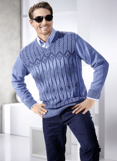 Trui met V-hals, in 2 kleuren 