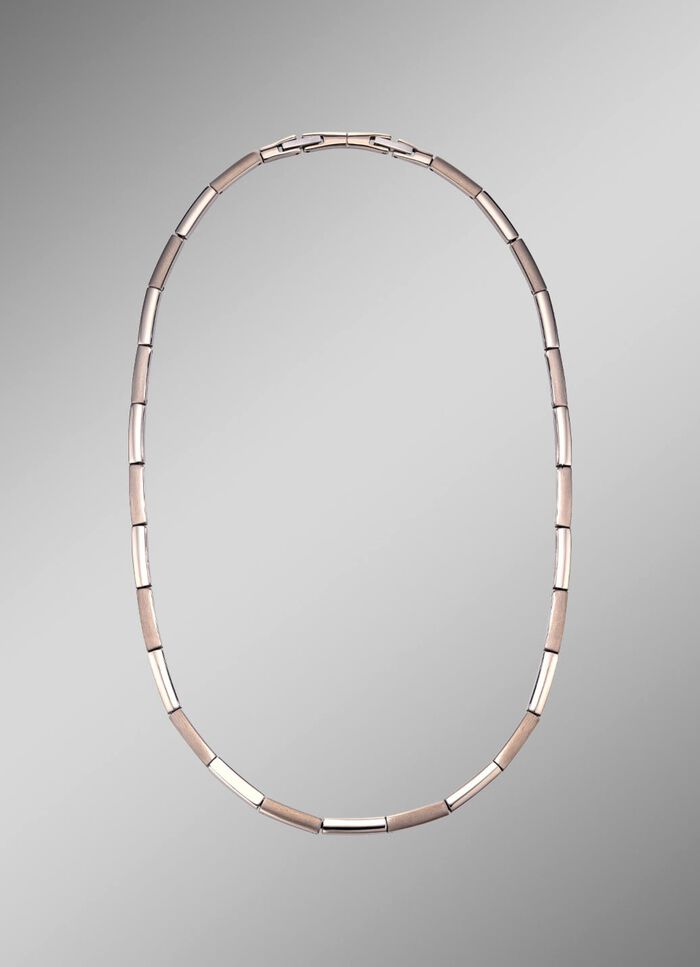 Stijlvolle titanium ketting met clipsluiting 