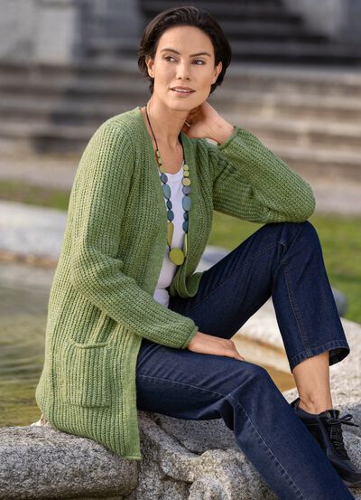 Lange cardigan met parelkwastje 