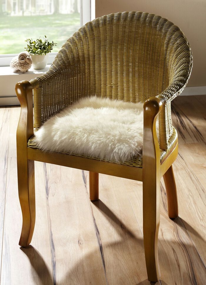 Stoelhoes van merino lamsleer in dierenvorm BEIGE