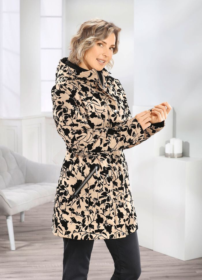 Jas met decoratief ontwerp 