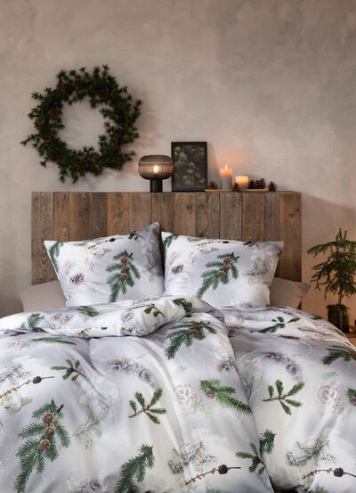 Dubbelzijdig bedrukt beddengoedset van Estella 