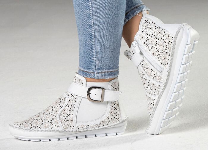 Gemini, zomer enkellaarsjes voor dames, breedte G, met uitneembaar voetbed WIT