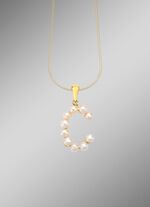 Gepersonaliseerde elegantie: letterhanger met gekweekte zoetwaterparels 