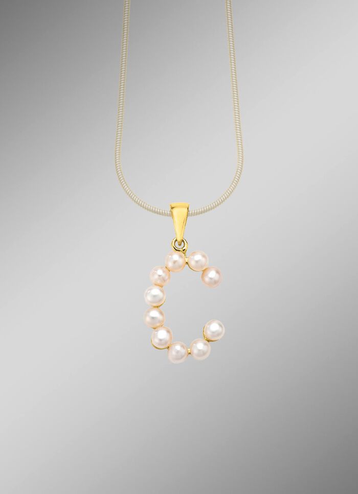 Gepersonaliseerde elegantie: letterhanger met gekweekte zoetwaterparels 