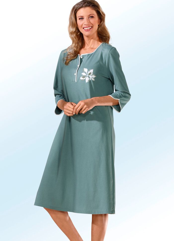 Twee-pack nachthemden, effen en all-over dessin met knoopsluiting 