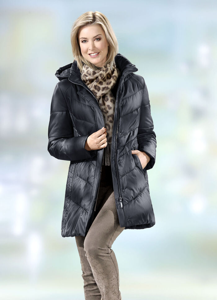 Jas met afneembare capuchon ZWART