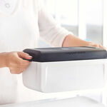 Tupperware BreadSmart broodcontainer WIT-ZWART