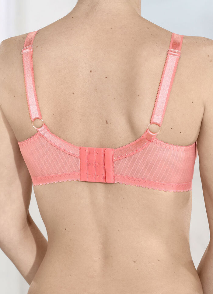 Laurina bh met subtiel streepjesdessin 