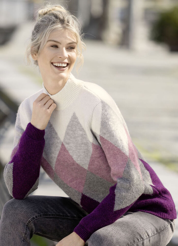 Trui van zeer zachte kwaliteit BEERE-GRAU-ECRU