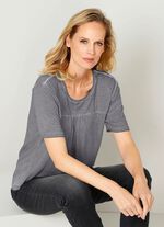 Shirt met modieuze klinknagels 