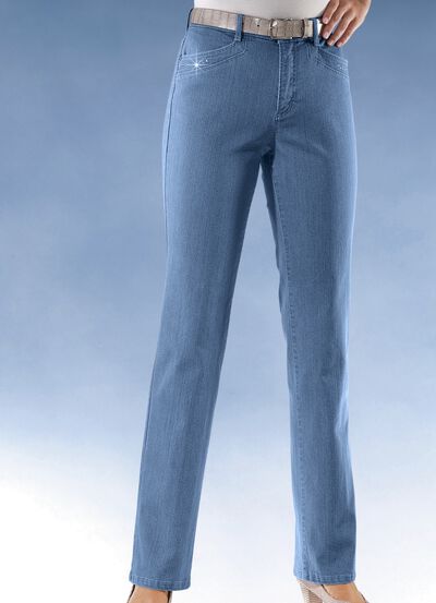 Comfortabele jeans versierd met strasssteentjes 