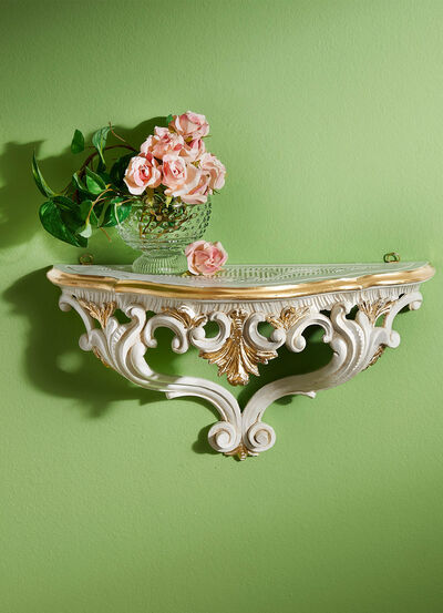 Wandconsole in barokstijl 