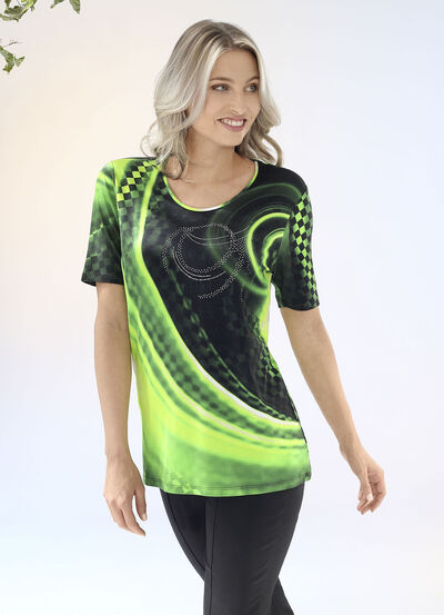 Schattig shirt met zilverkleurige decoratieve plaatjes 