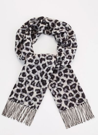 Sjaal met roofdierbontontwerp 